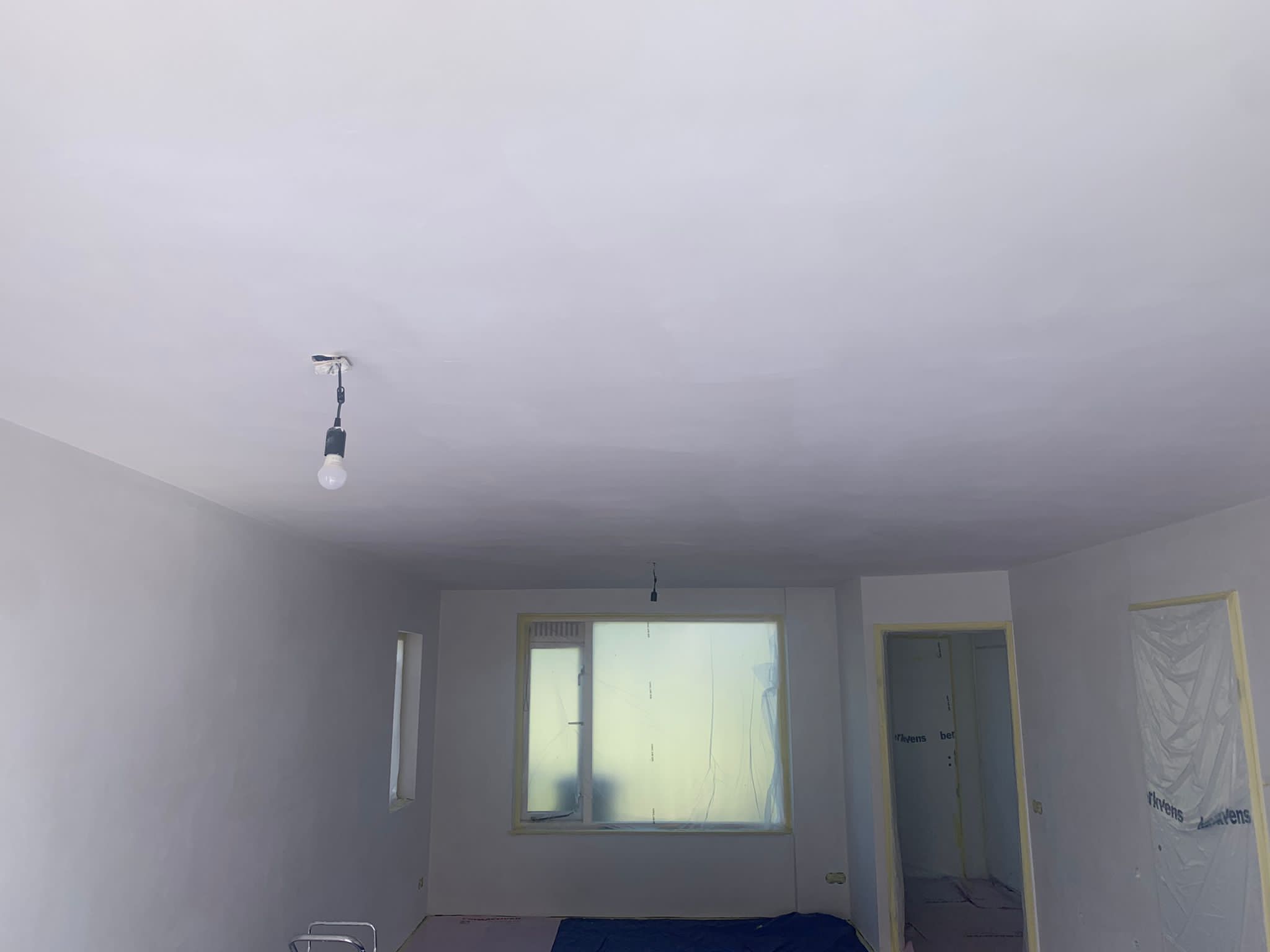 Gespoten woning huissen